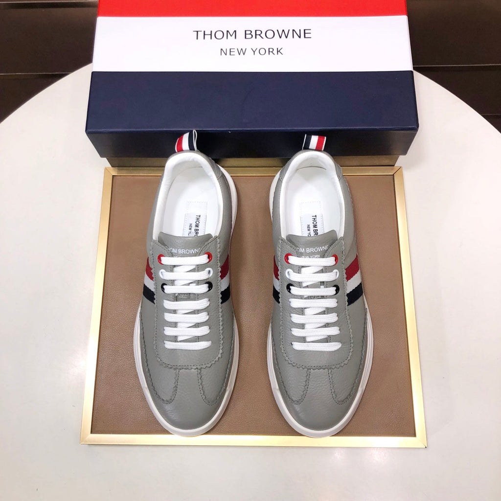 Full-Grain Leather Sneaker III — Classic Court Edition