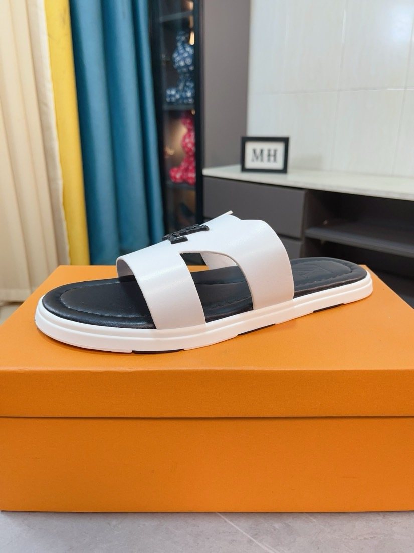 Louis Vuitton Embossed Men's Slide Sandals - Textured Outsole